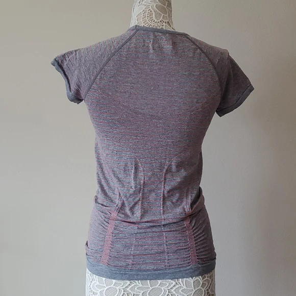 Athleta Active Tee 8323 - Picture 5 of 9